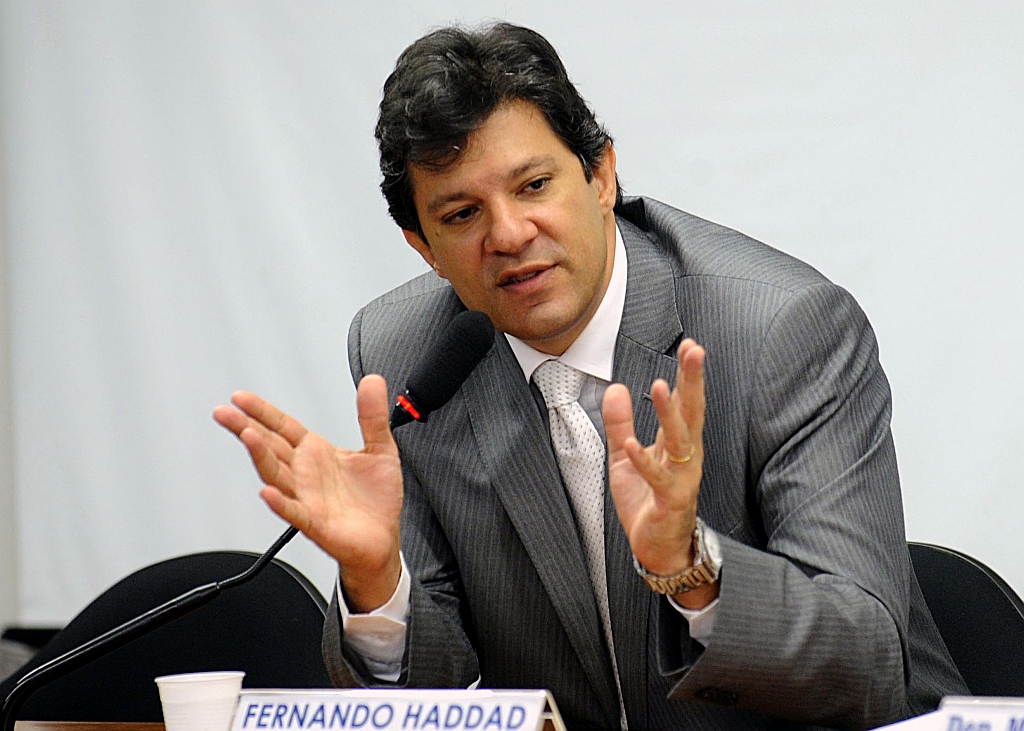 Haddad: Cespe, pertencente à Universidade de Brasília, pode assumir a responsabilidade pelo exame | Wilson Dias/ABr