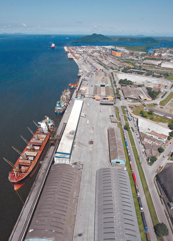 Cais do Porto de Paranaguá será reformado para aumentar a profundidade | Valterci Santos/Gazeta do Povo