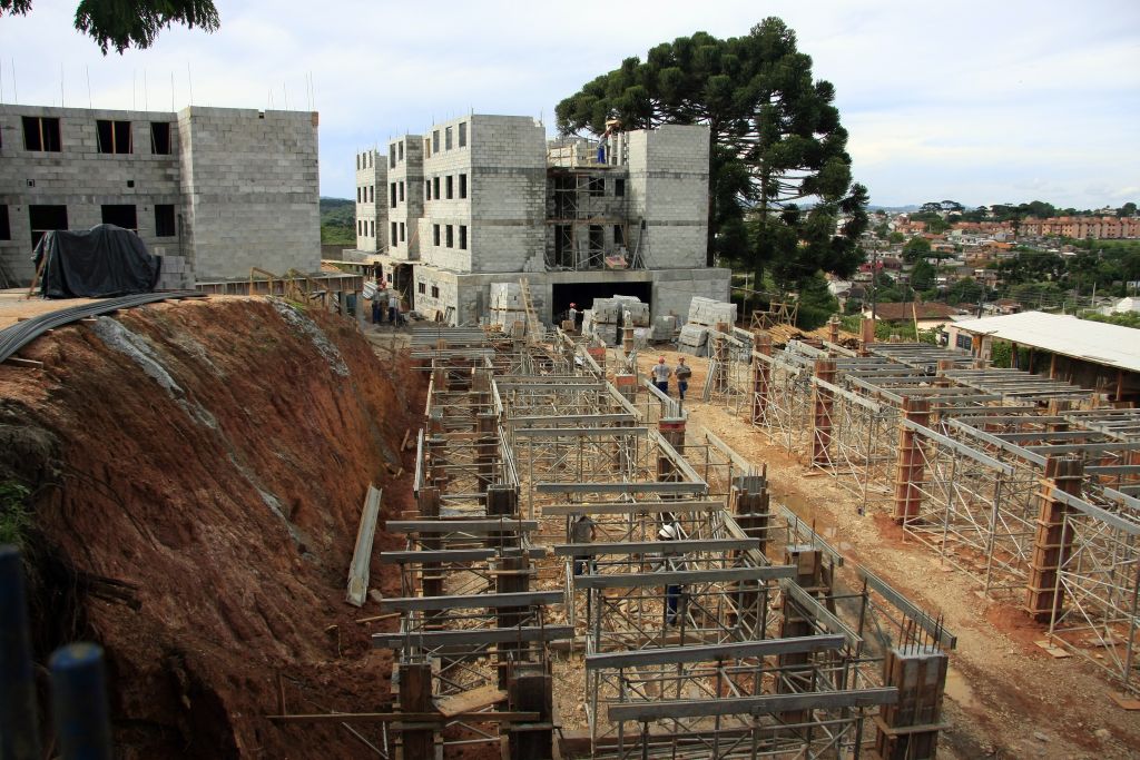 Residencial Parque Tingui, no Pilarzinho, será entregue em dezembro de 2010 | Daniel Derevecki / Gazeta do Povo
