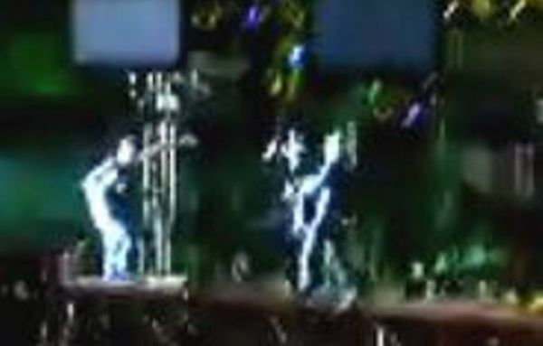 O momento da queda foi registrado por câmera de celular | Reprodução / YouTube