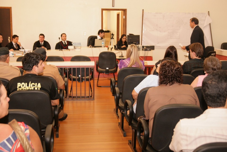 Cerca de 15 familiares e amigos das vítimas acompanharam o julgamento | Osmar Nunes / Gazeta do Povo