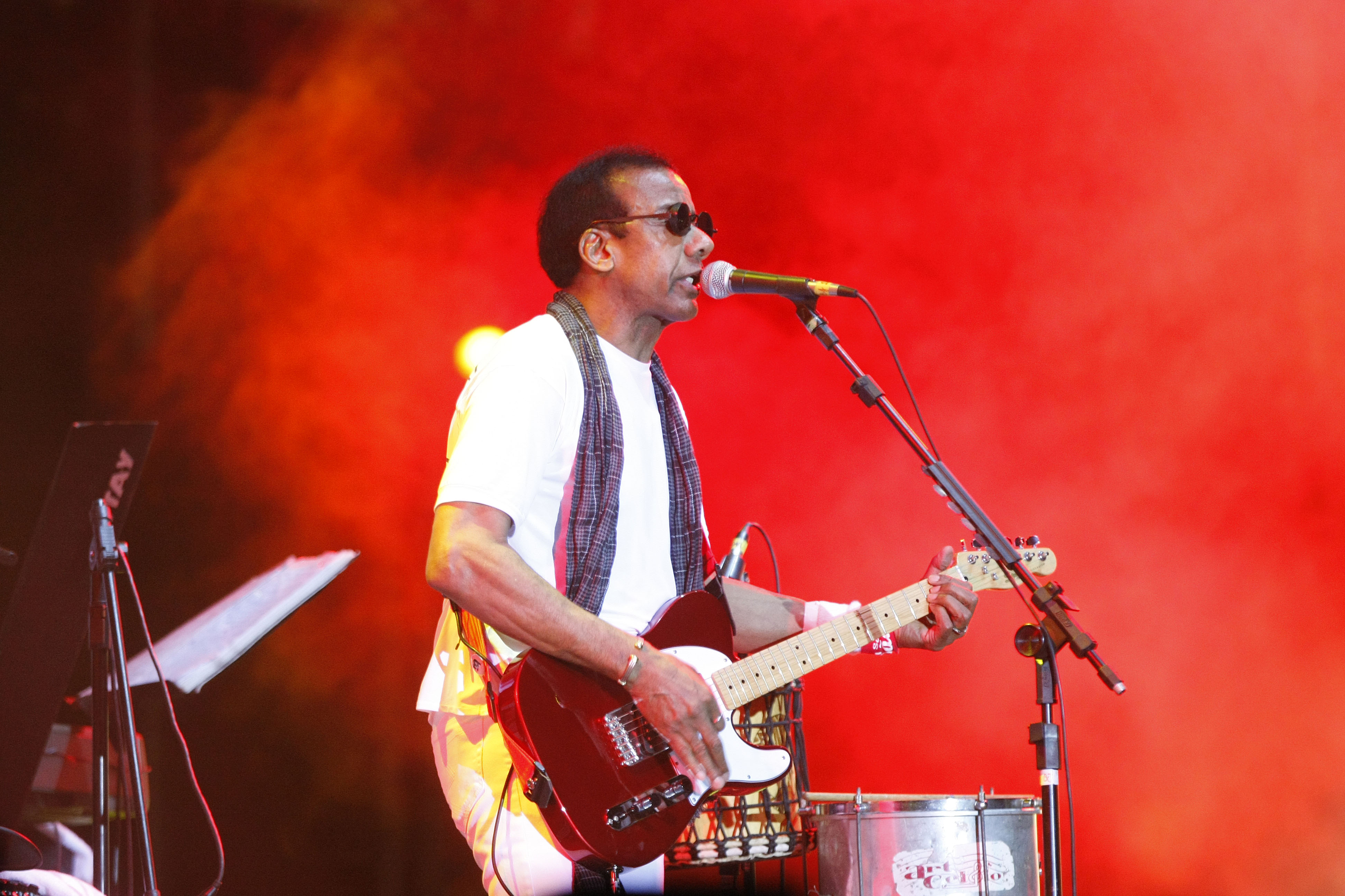 Para animar a festa, o show começou com Salve Simpatia, seguida por Santa Clara Clareou | Silvio Ribeiro / Agência de Notícias Gazeta do Povo