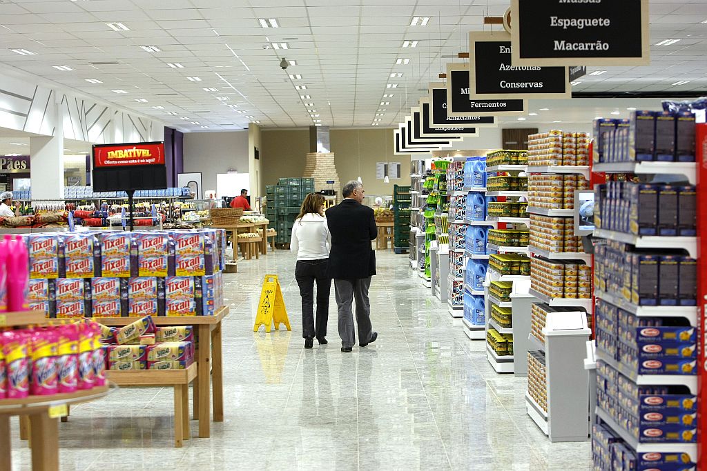 Com atual taxa de câmbio, aumenta número de produtos importados nas prateleiras para o Natal | Valterci Santos/ Gazeta do Povo