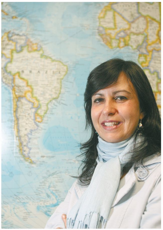 No ano passado inteiro, 989 estrangeiros participaram de rodadas de negócios e outros eventos do CIN. Neste ano, até setembro, foram quase 3 mil. Nem parece que foi ano de crise.
Janet Castanha Pacheco, coordenadora do Centro Internacional de Negócios da Fiep | Hedeson Alves/ Gazeta do Povo