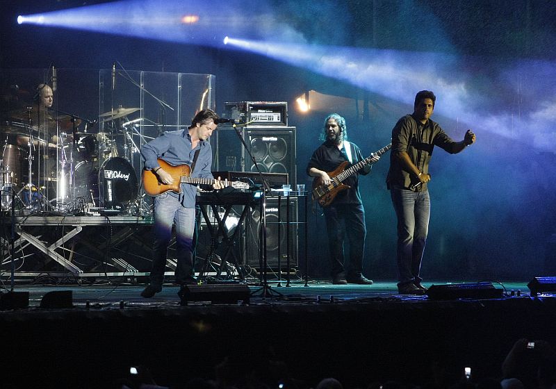 "Fada" e "Deus e Eu no Sertão" estão entre os sucessos apresentados por Victor e Léo no Lupaluna 2009 | Aniele Nascimento / Agência de Notícias Gazeta do Povo