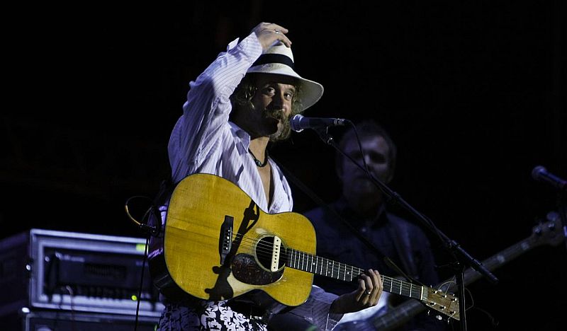 Donavon Frankenreiter foi a atração internacional do primeiro dia do Lupaluna 2009 | Antonio Costa / Agência de Notícias Gazeta do Povo