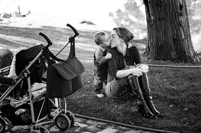 A poesia do cotidiano é registrada por Flávio Damm em suas andanças por Lisboa |