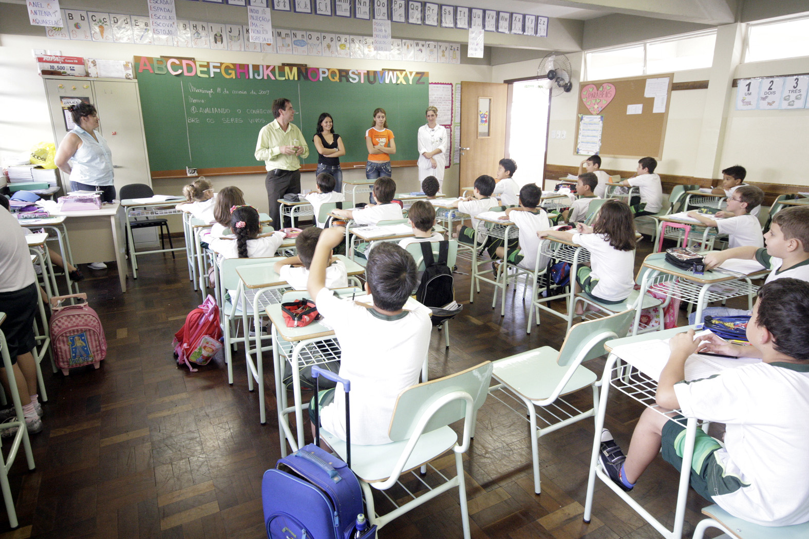 Cerca de 2 mil servidores, incluindo pedagogos e supervisores, serão beneficiados com a revisão do plano | Divulgação/PMM