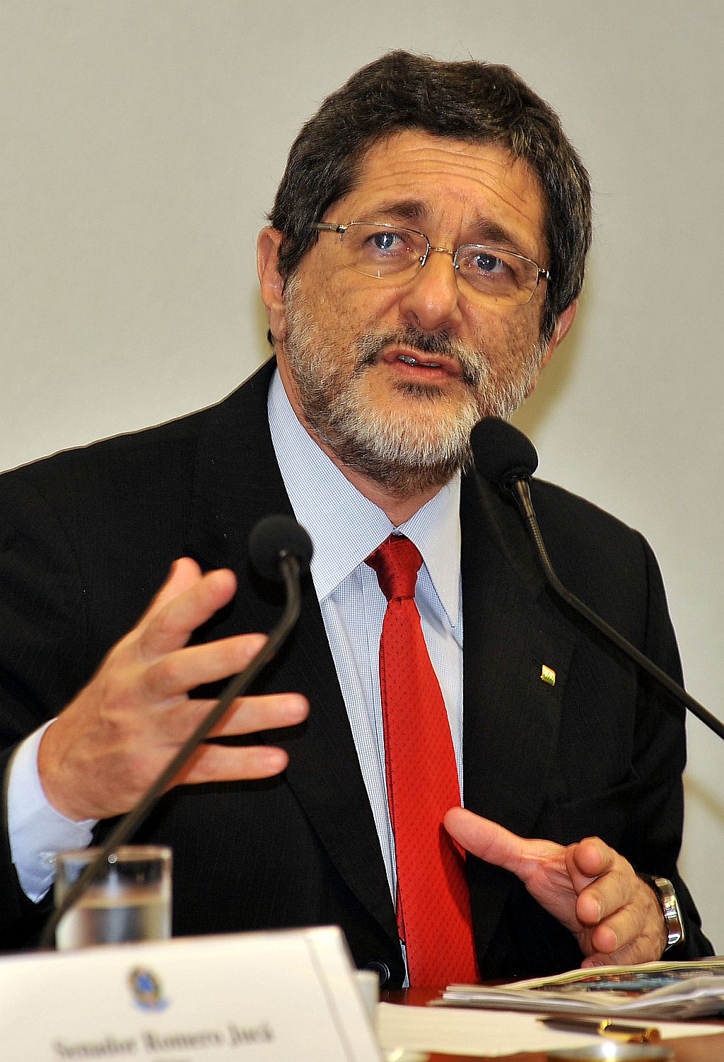 A Petrobras foi transparente sobre a comissão. A CPI não é um órgão da oposição, é um órgão do Senado. Sérgio Gabrielli, presidente da Petrobras | José Cruz/ABr