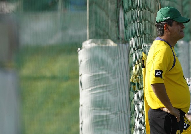 Ney Franco desistiu de fazer contas e diz seguir o princípio do futebol: vencer |