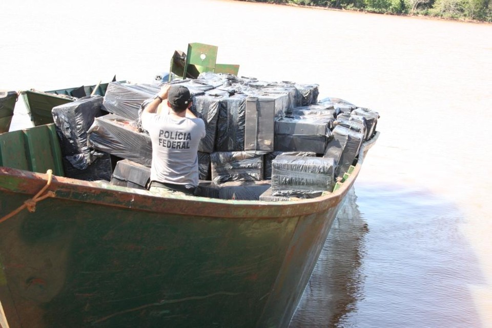 Barco tem 12 metros de comprimento por três de largura | Divulgação/PF