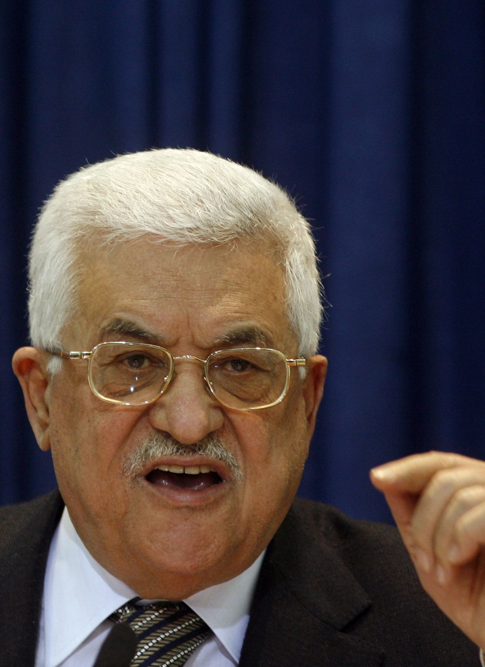 Abbas descartou a realização de eleições apenas na Cisjordânia, área sob seu controle | REUTERS/Fadi Arouri