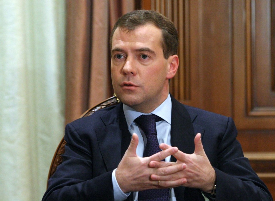 Dmitry Medvedev diz que Rússia e EUA têm grandes chances de assinar novo acordo nuclear | Reuters