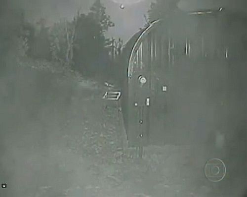 A imagem foi captada por câmeras de segurança do observatório de uma universidade | Reprodução TV Globo