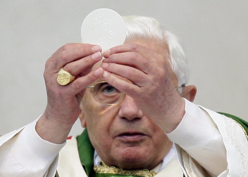 Papa Bento XVI fez dia de peregrinação para homenagear Paulo VI | Reuters