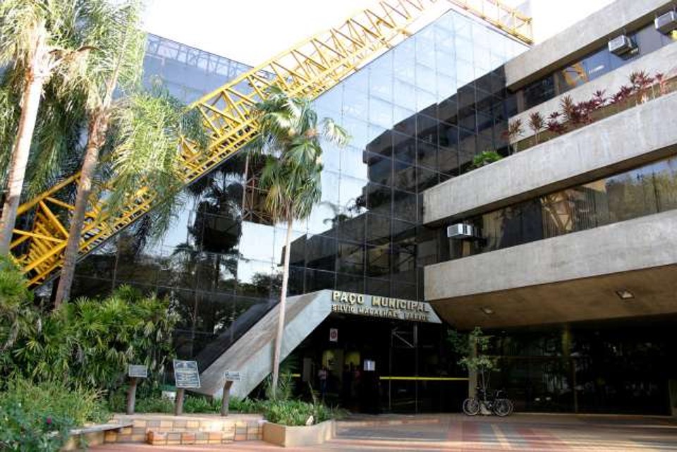 O prefeito Silvio Barros (PP) decretou ponto facultativo nos dias 24 e 31 de dezembro nas repartições públicas municipais | André Renato/PMM