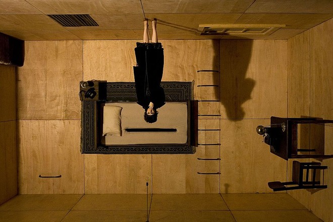 Não Sobre o Amor, da Sutil Companhia, será apresentada no Fringe | 