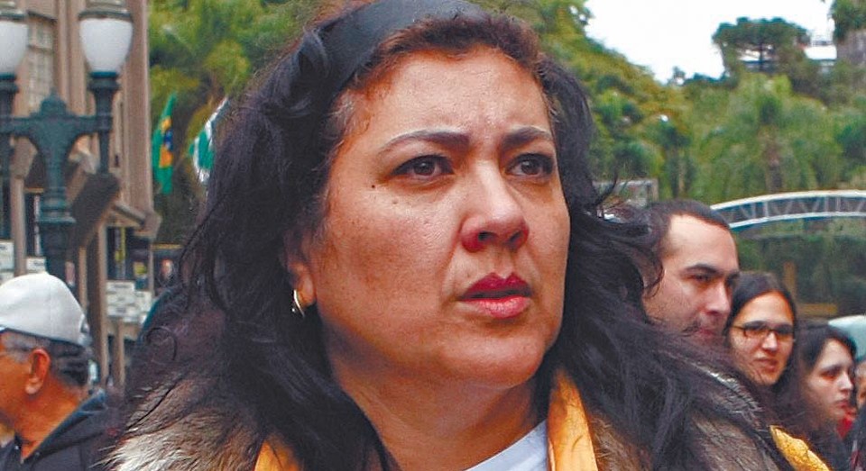 Cristiane Yared numa das manifestações de 2009: uma mãe em público | Aniele Nascimento/Gazeta do Povo