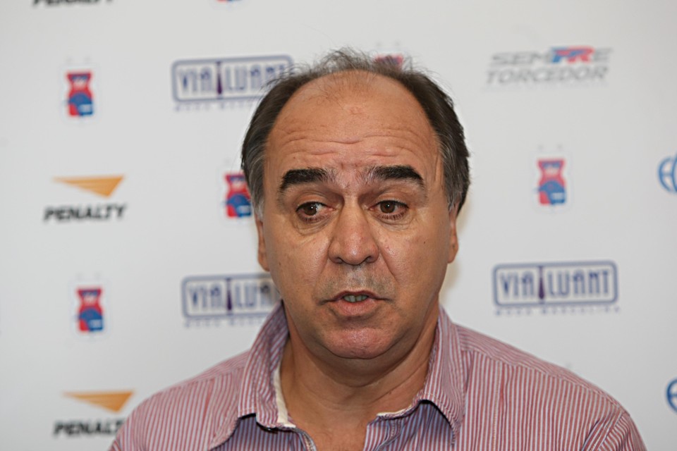 Marcelo Oliveira reconhece as dificuldades, mas não abre mão da qualidade no Paraná de 2010 | Albari Rosa / Agência Gazeta do Povo