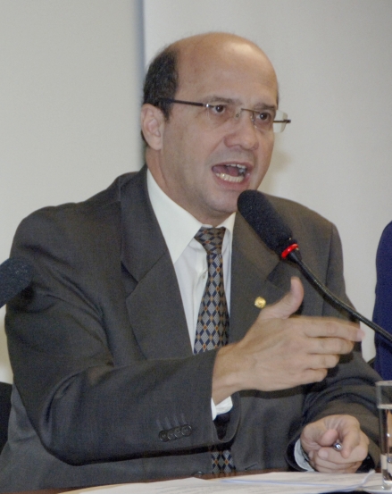 João Dado: PEC permite que servidores de todos os níveis possam ganhar o teto | Brizza Rodrigues/Ag. Senado