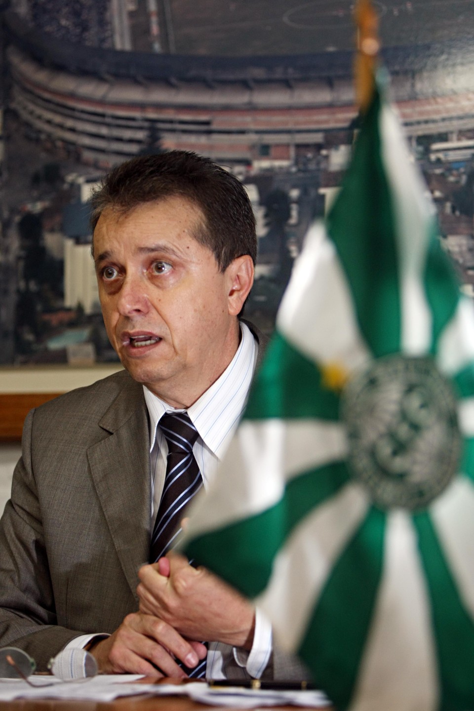 Jair Cirino ganha a companhia de outros oito novos conselheiros para o próximo biênio do Coxa | Albari Rosa / Agência Gazeta do Povo