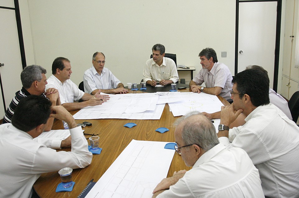 No primeiro encontro foram debatidos a elaboração do projeto executivo, o cronograma de obras e o início do processo licitatório | Roberto Furlan/PMN