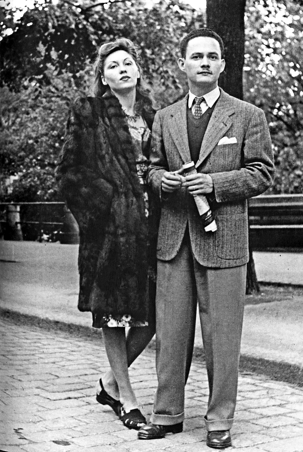 Com o então marido Maury Gurgel, com quem foi casada por 16 anos | Repdrodução do livro Clarice Fotobiografia, de Nádia Gotlib