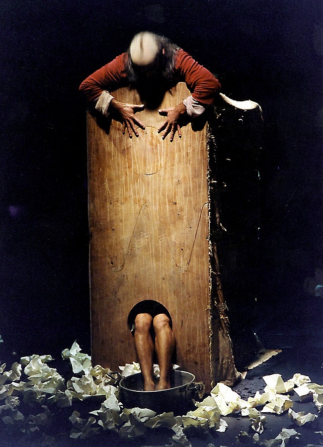 Aux Pieds de la Lettre: loucuras em gestos | Divulgação