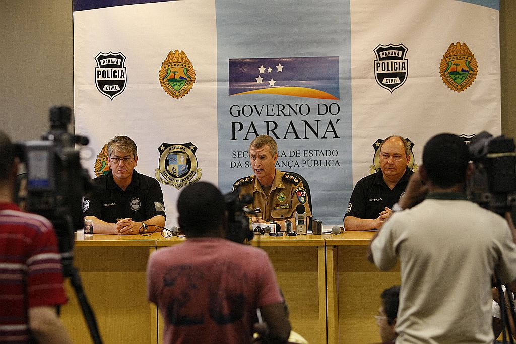 O coronel Jorge Costa Filho concede entrevista sobre os incidentes de domingo. Polícia defende a extinção das torcidas organizadas | Marcelo Elias/Gazeta do Povo