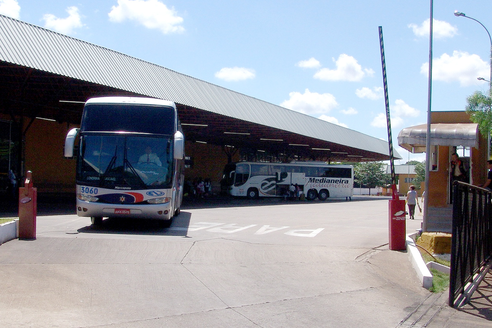 Se em dias normais passam 150 ônibus pelo terminal, nas vésperas de fim do ano o número chega a 350 | divulgação/Prefeitura de Maringá
