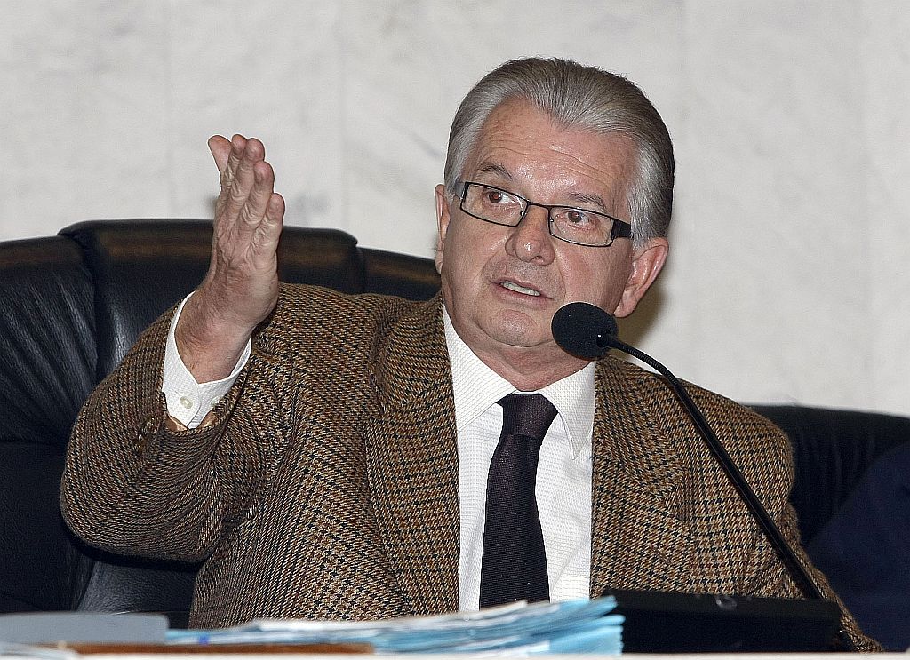 Justus: pressa em aprovar o projeto apresentado quase no início do recesso | Valterci Santos/ Gazeta do Povo