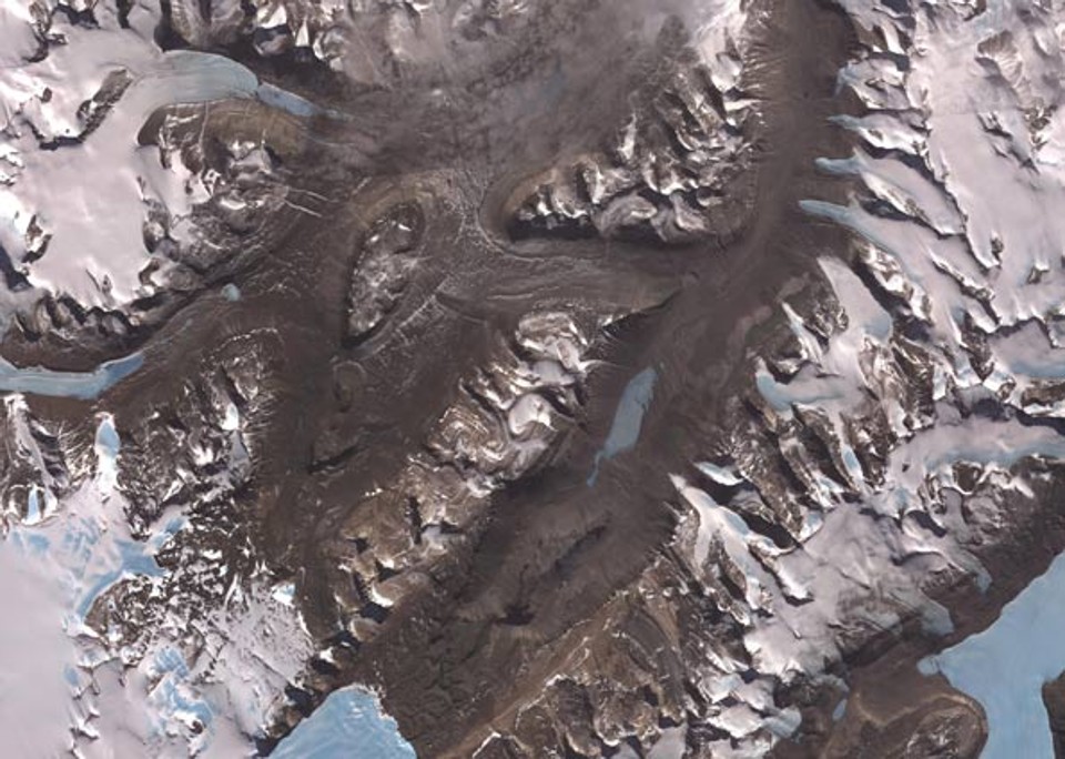 Foto mostra região da Antártida mais parecida com a paisagem de Marte Foto foi tirada de instrumento instalado no satélite Terra | Nasa