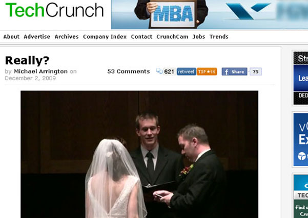 Caso do norte-americano que interrompeu seu casamento para atualizar as contas de Twitter e Facebook, notícias estranhas não faltaram em 2009 | reprodução