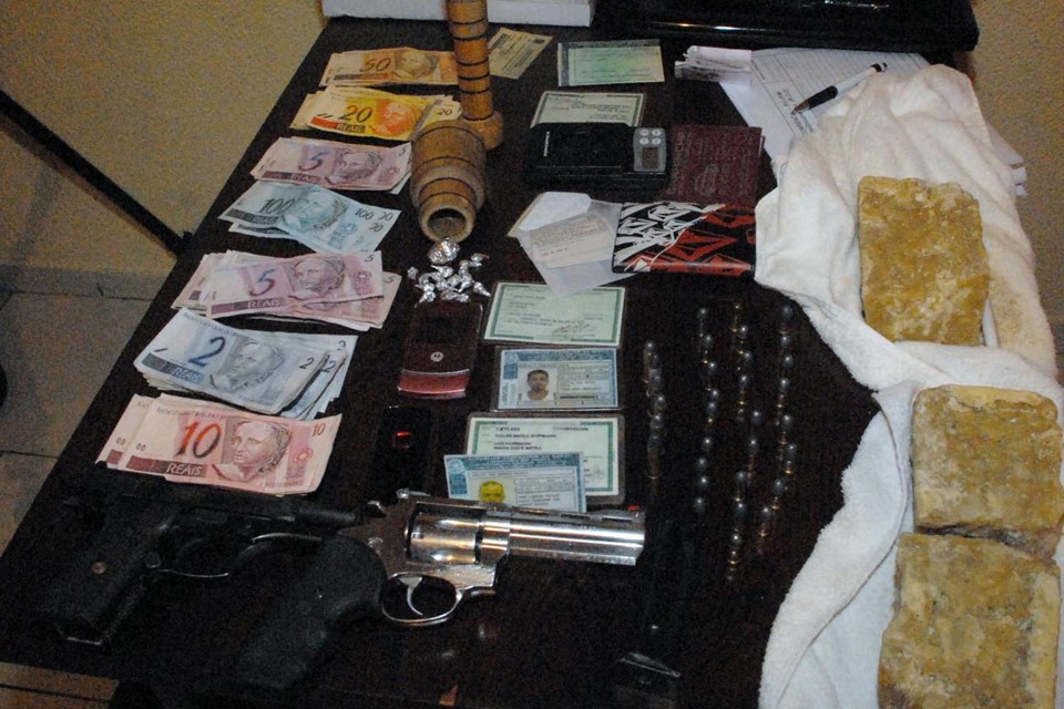Material apreendido durante a operação | Divulgação/Polícia Militar