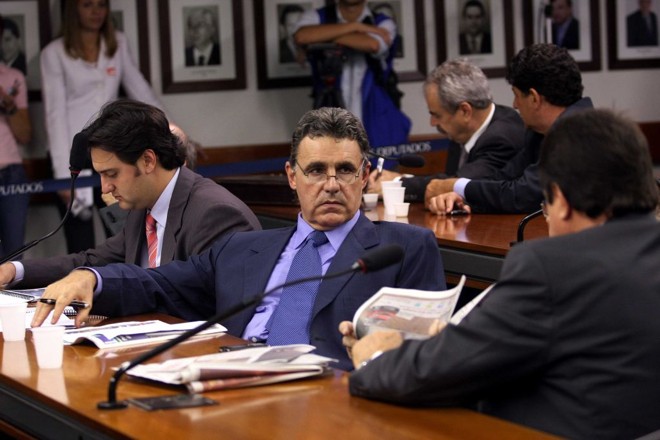 Ratinho Júnior (à esquerda), ao lado de AbelardoLupion, foi o deputado paranaense que mais apresentou propostas desde 2007 |