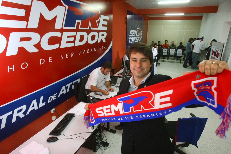 Lançado pelo então vice de marketing Marcelo Romaniewicz (foto), o Sempre Paraná sofreu o seu primeiro reajuste desde 2008 | Rodolfo Bührer / Agência Gazeta do Povo