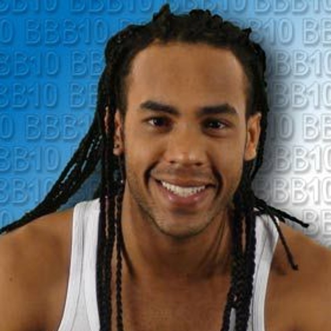 Uillian, 23 anos, barman |