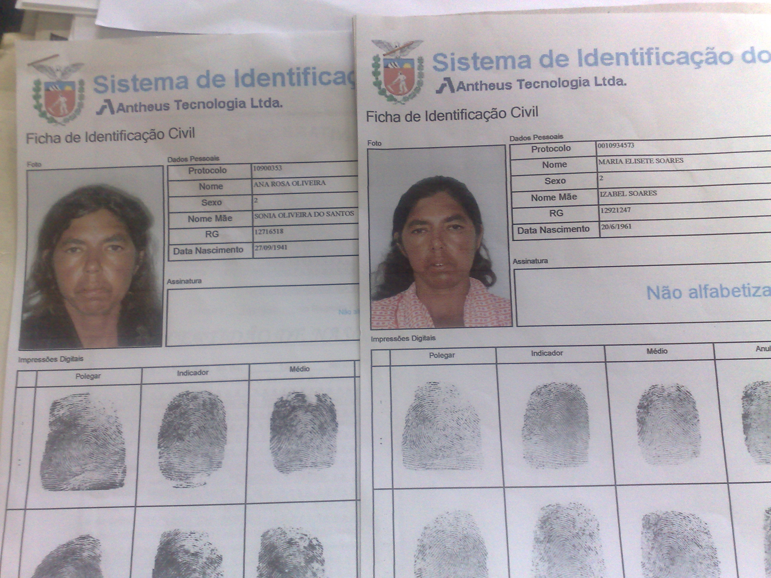 Mulher utilizou documentos irregulares para dar entrada em dois processos para conseguir carteiras de identidade falsas | Adriano Ribeiro / Gazeta do Povo