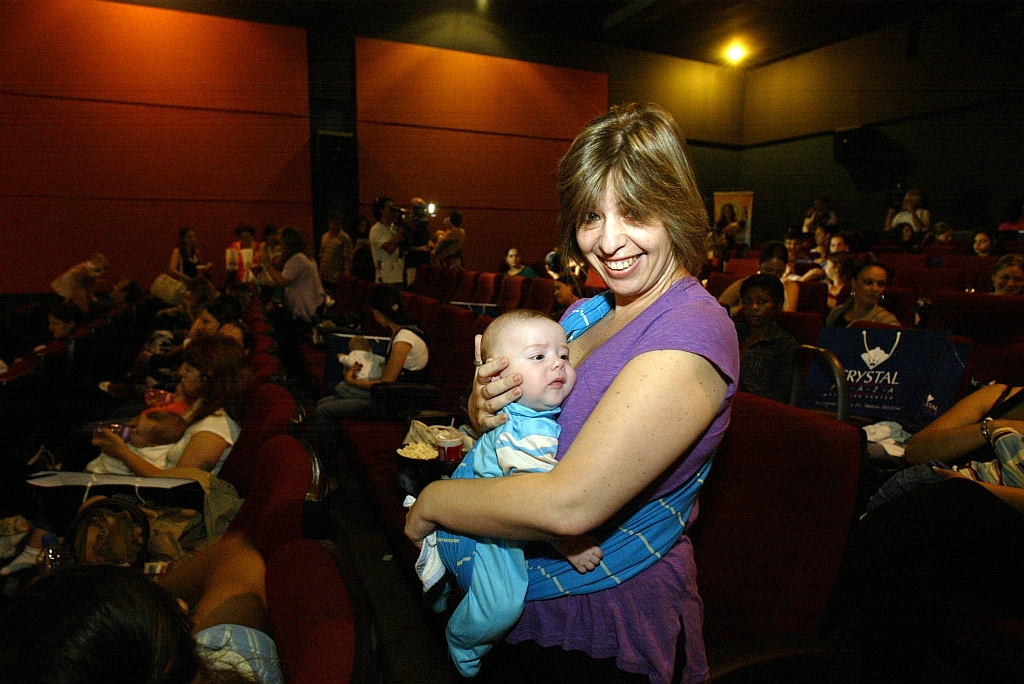 Lenia Aurélia com o filho Vitor | Daniel Derevecki/Gazeta do Povo