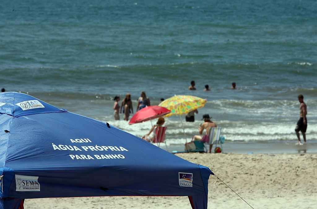 Boa notícia: números de pontos próprios para banho subiu para 14 no Litoral paranaense | Hedeson Alves/Gazeta do Povo
