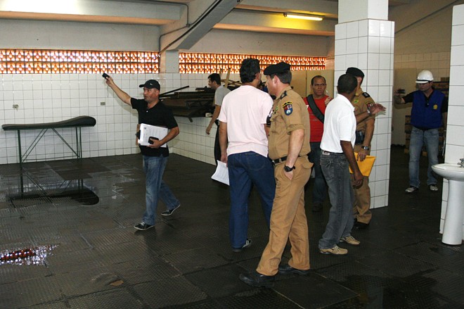 Durante vistoria também foram avaliados os vestiários do estádio | 