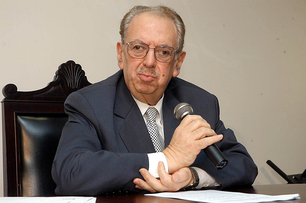 Karam: intenção é definir um porcentual único de desconto previdenciário | Roberto Corradini/SECS