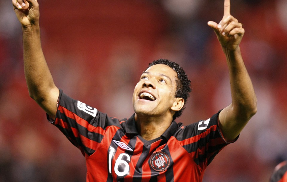 Wallyson quer ficar no Atlético e caso pode ter uma definição entre fevereiro e março deste ano | Rodolfo Bührer / Agência Gazeta do Povo