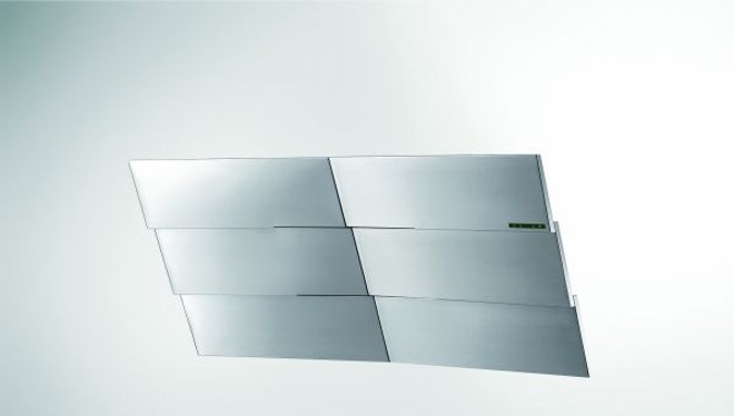 Feita de filtro de alumínio cromado, a coifa Squama, da Elettromec, tem um sensor de limpeza que avisa quando o filtro precisa ser trocado. Preço médio: R$ 12.200 |