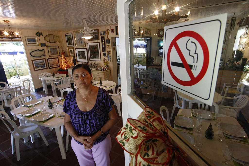 Segundo Maria de Fátima Aguiar, clientes têm colaborado com a lei | Jonathan Campos/Gazeta do Povo