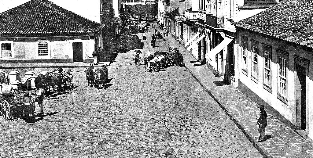 1 Praça da Ordem e Rua José Bonifácio em 1907 |