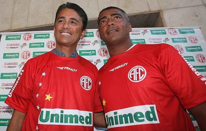 Bebeto e Romário, companheiros do tetra, juntos de novo no América-RJ | 