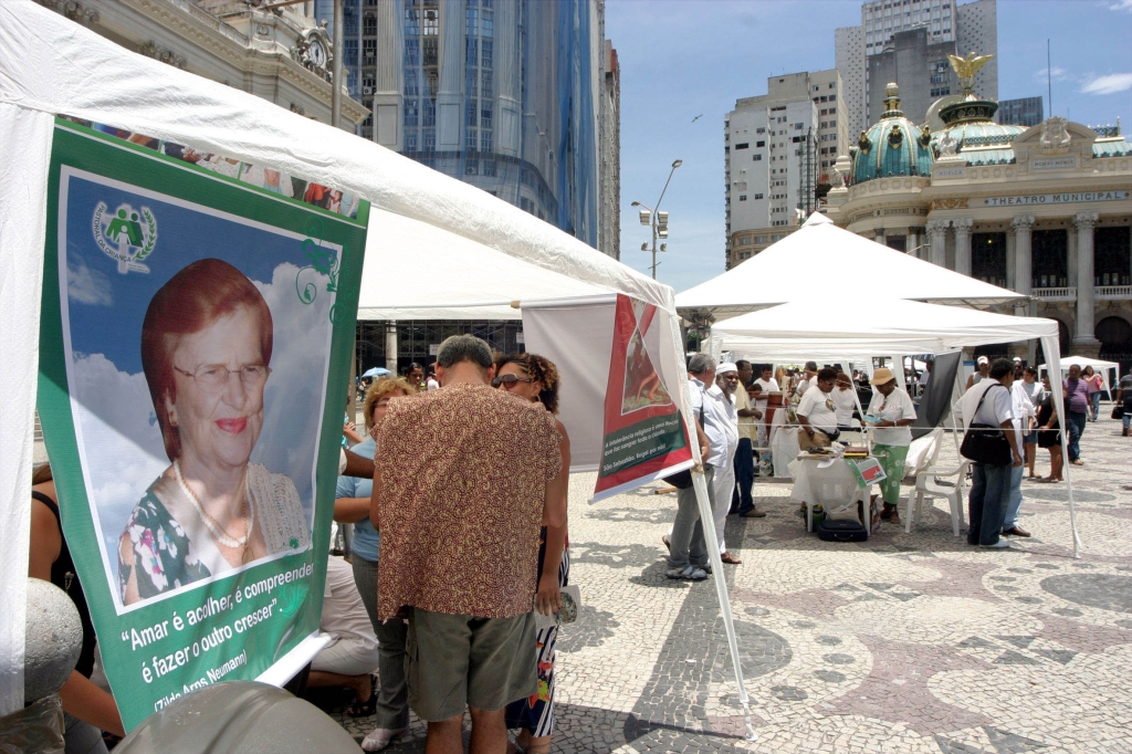 Na Cinelândia, no Rio de Janeiro, evento de combate ao preconceito religioso teve tendas de diversas crenças | Pedro Pantoja/Futurapress