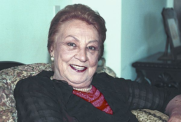 Liamir Santos Hauer, escritora |