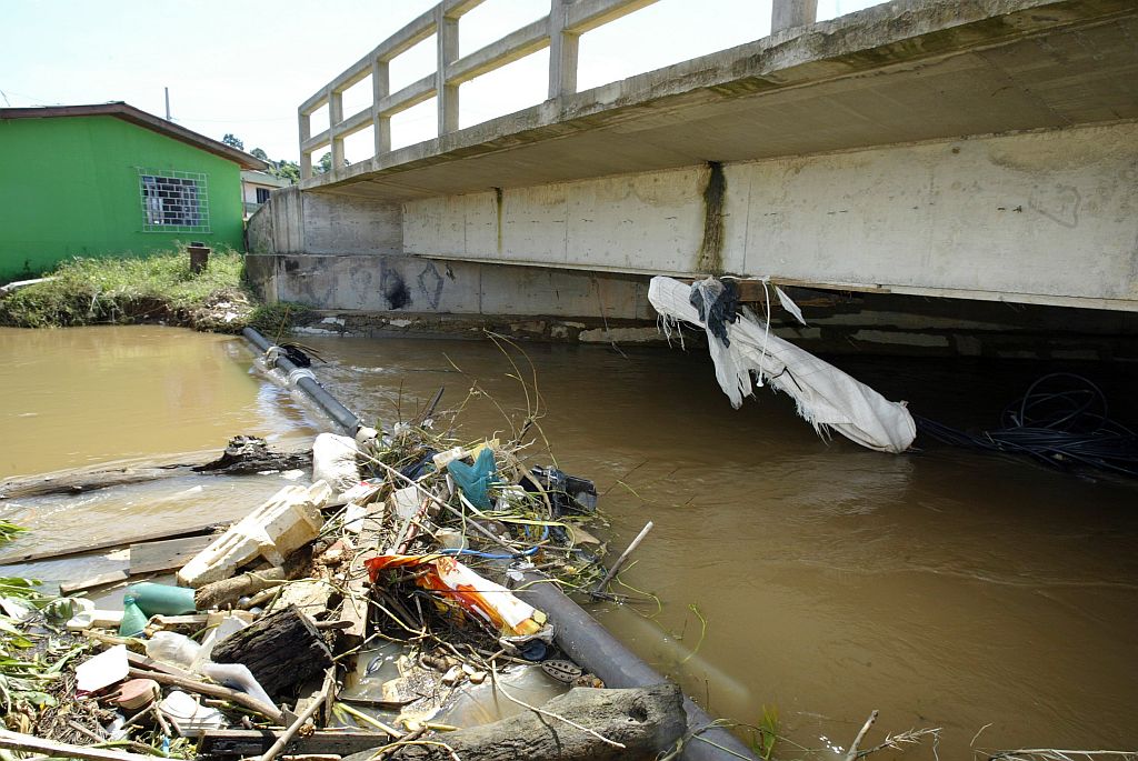 115 mil toneladas de geladeiras são jogadas no lixo, todos os anos, no Brasil. Entre os países emergentes, somos líderes, ao lado da China, nesse tipo de descarte |